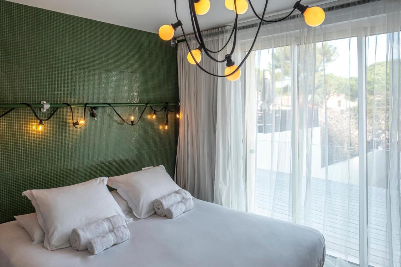 La Reine Jane Hotel