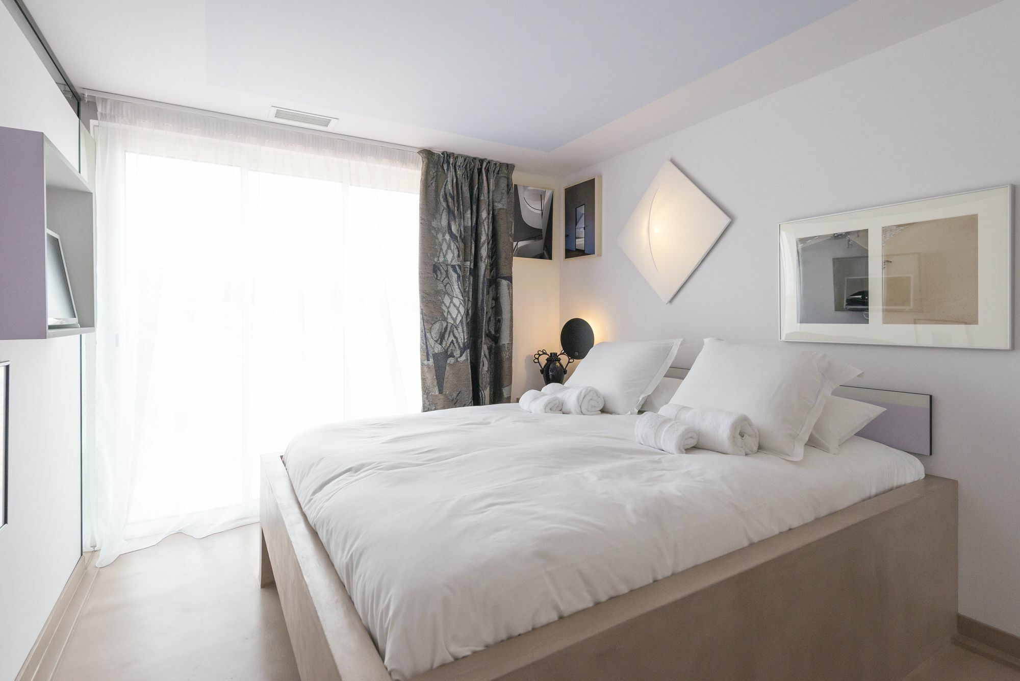 La Reine Jane Hotel