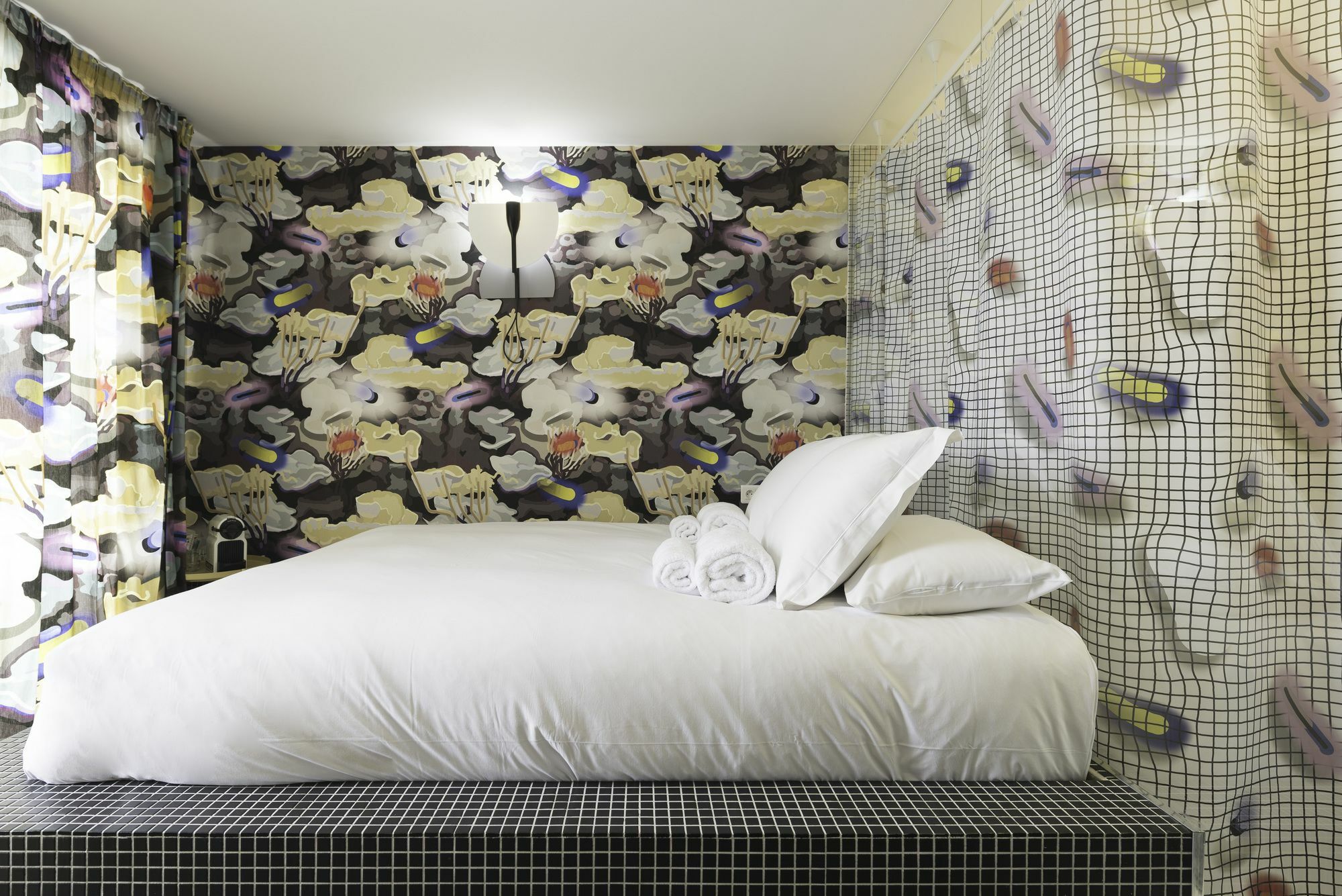 La Reine Jane Hotel